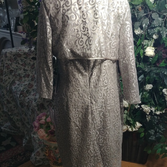 EMBROIDERED LACE DRESS WITH BOLERO JACKET SZ 16 - Picture 9 of 12
